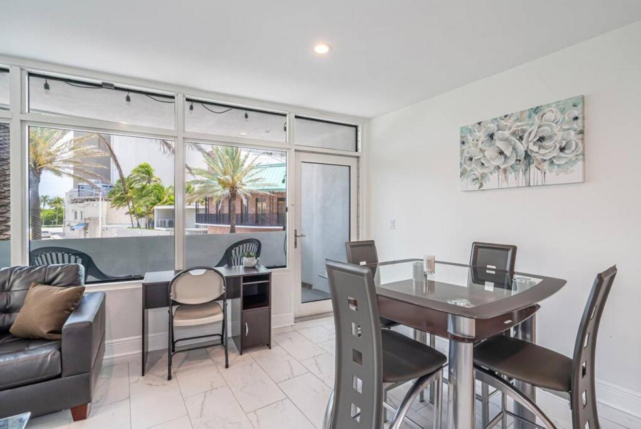 The Purple Pelican Beachfront With Ocean Balcony Unit 1 Fort Lauderdale Extérieur photo