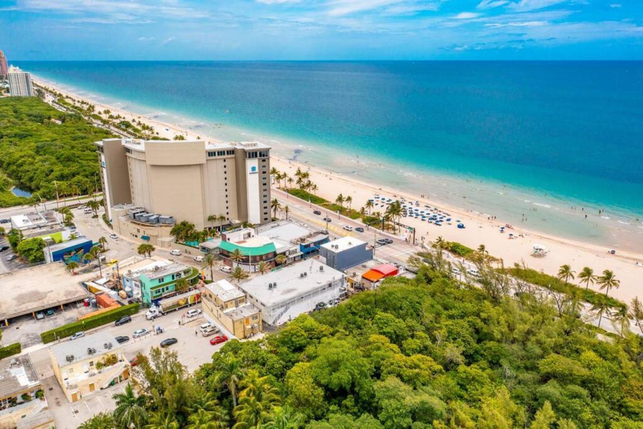 The Purple Pelican Beachfront With Ocean Balcony Unit 1 Fort Lauderdale Extérieur photo