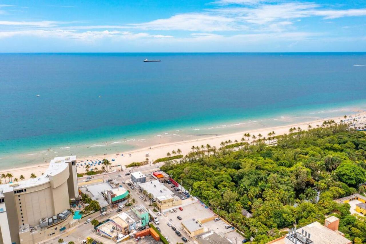 The Purple Pelican Beachfront With Ocean Balcony Unit 1 Fort Lauderdale Extérieur photo