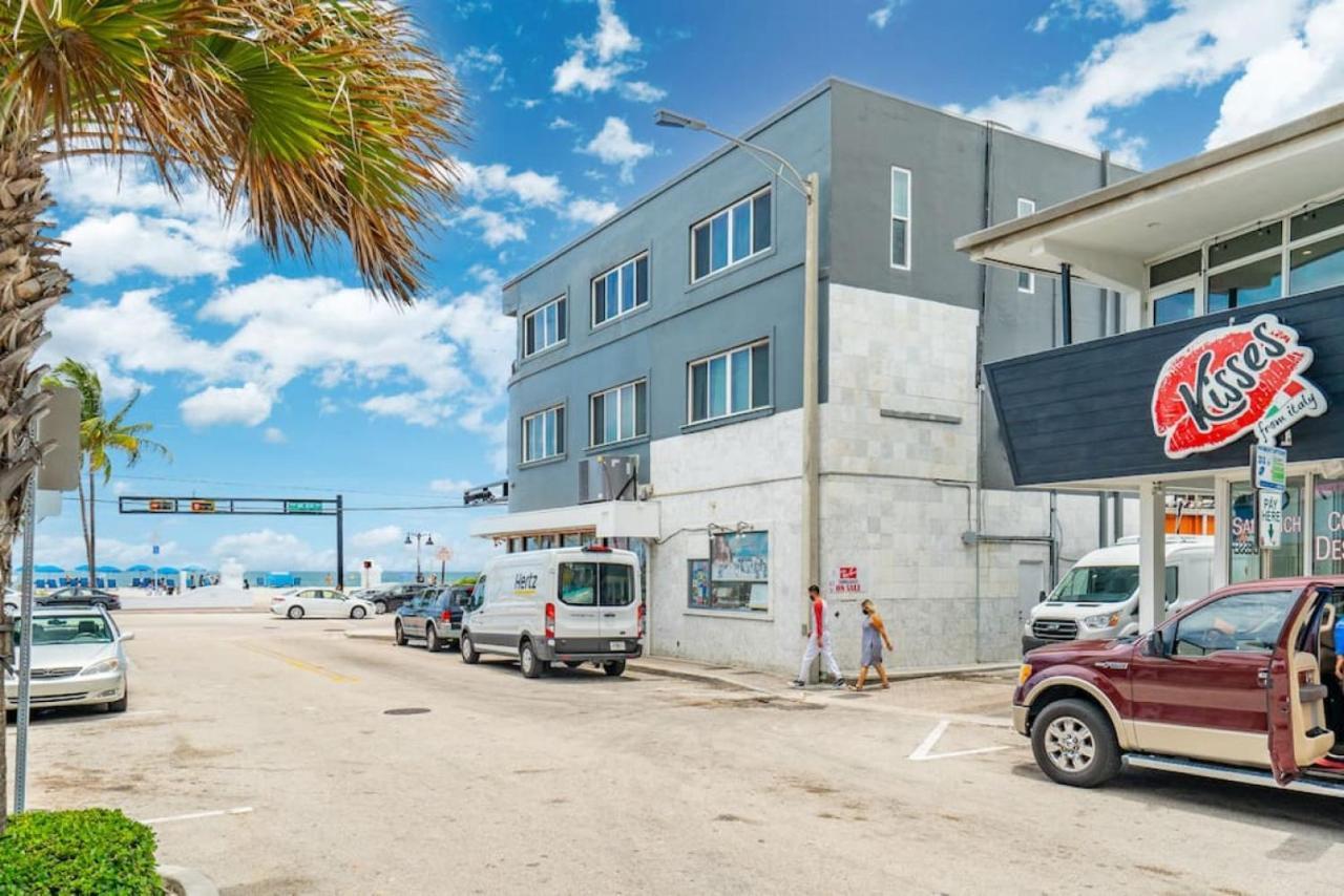 The Purple Pelican Beachfront With Ocean Balcony Unit 1 Fort Lauderdale Extérieur photo