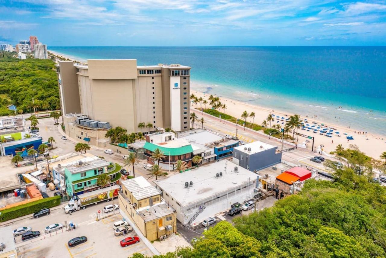 The Purple Pelican Beachfront With Ocean Balcony Unit 1 Fort Lauderdale Extérieur photo