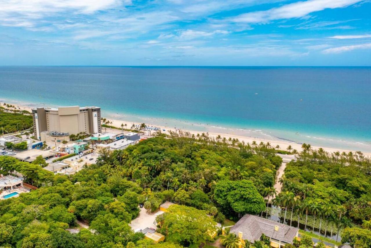 The Purple Pelican Beachfront With Ocean Balcony Unit 1 Fort Lauderdale Extérieur photo