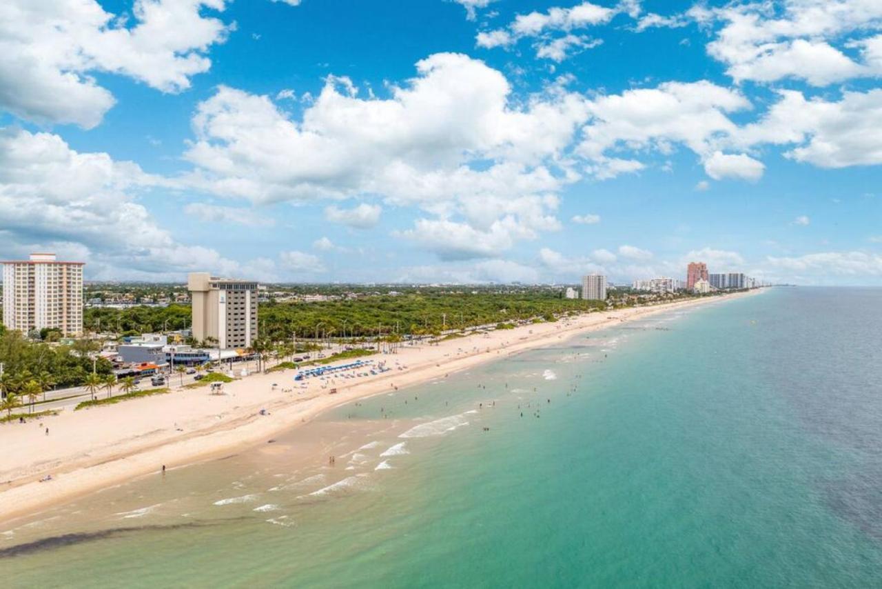 The Purple Pelican Beachfront With Ocean Balcony Unit 1 Fort Lauderdale Extérieur photo