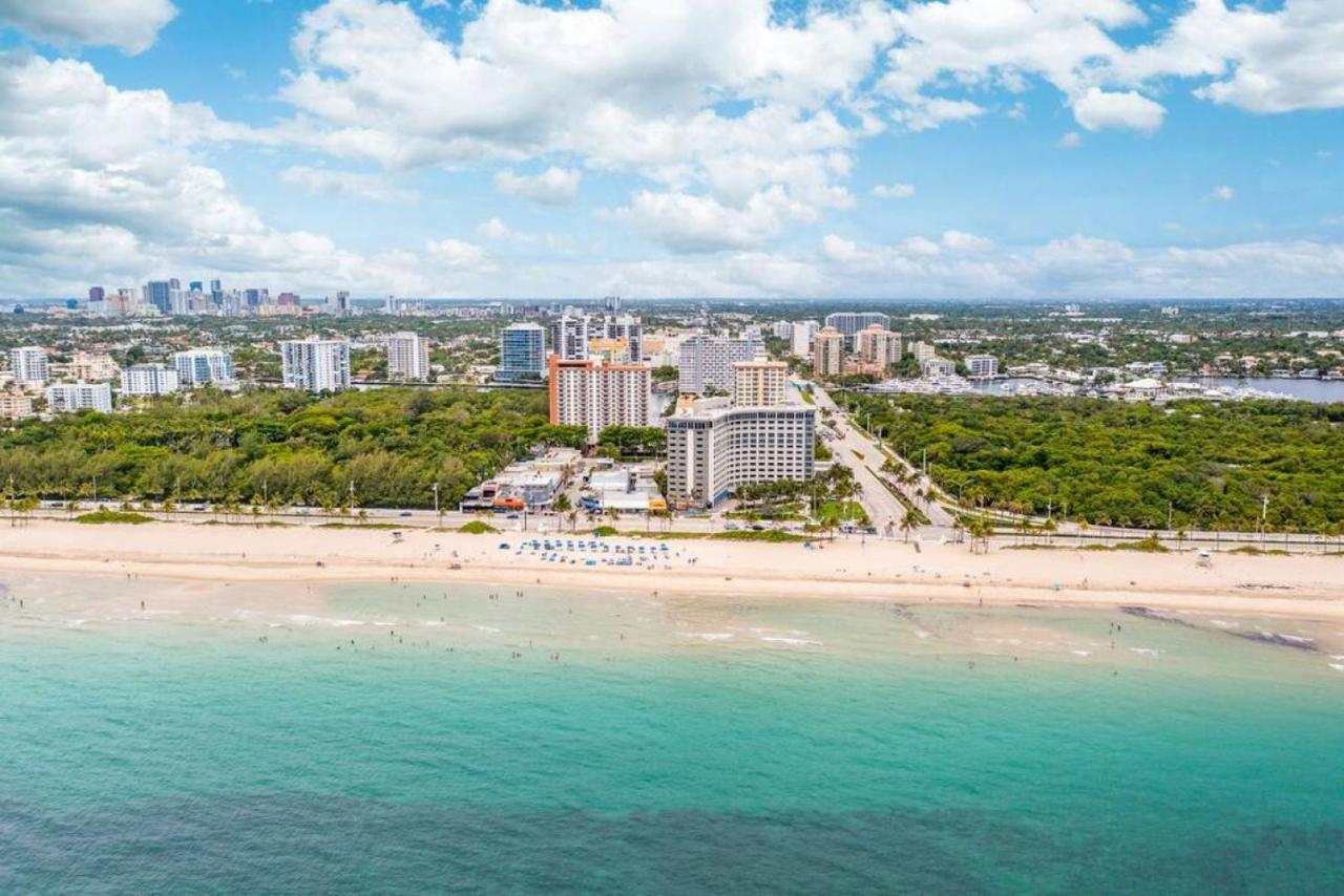 The Purple Pelican Beachfront With Ocean Balcony Unit 1 Fort Lauderdale Extérieur photo